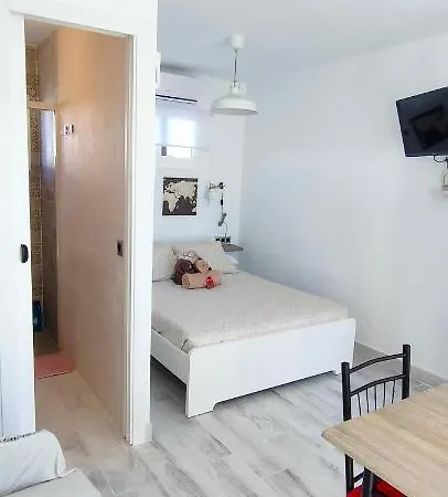 Red プエルト・デル・カルメン